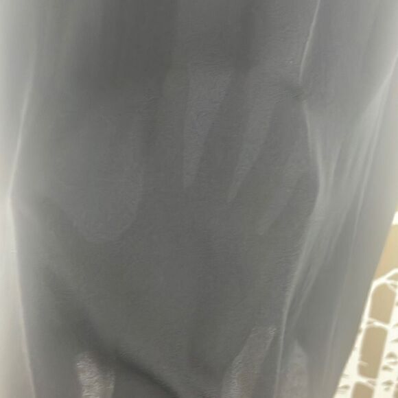 Vince Camuto Semi-Sheer Sleeveless Top 1X - Picture 6 of 11